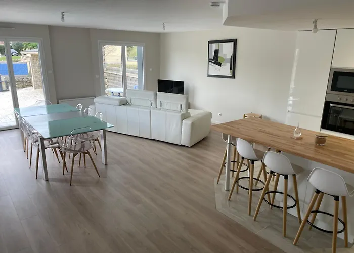 Nyaraló A 15km Du Mont-saint Michel Saint-James