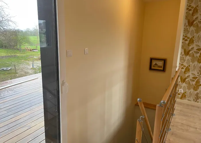 A 15km Du Mont-saint Michel * Saint-James