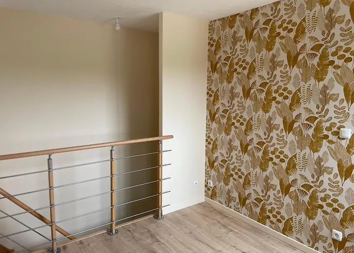 A 15km Du Mont-saint Michel * Saint-James