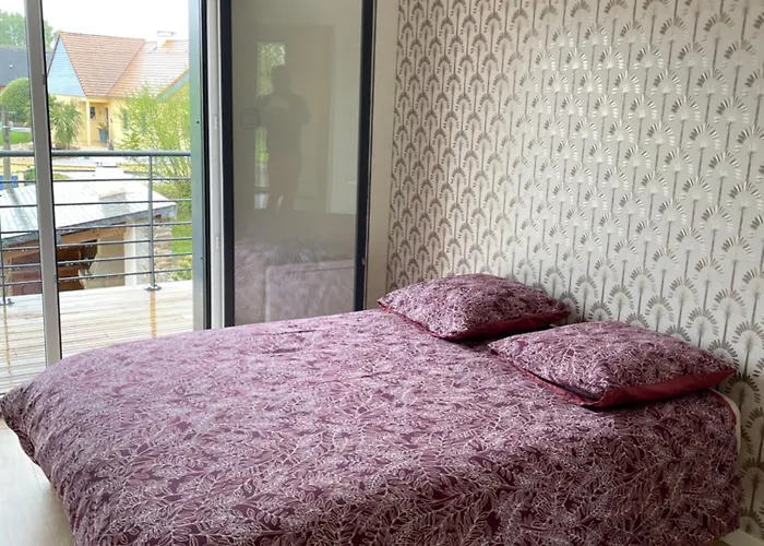 בית נופש A 15km Du Mont-saint Michel Saint-James